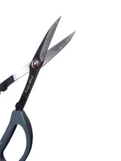 Japanese Pruning Scisssors -Gardening Supplies Store 3 4 crop 8612968 0018