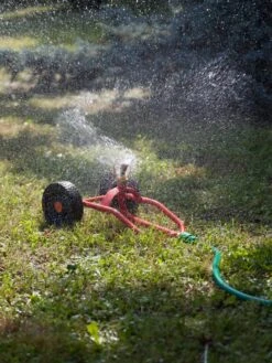 Wheeled Sprinkler Sled -Gardening Supplies Store 8610520 06V tif