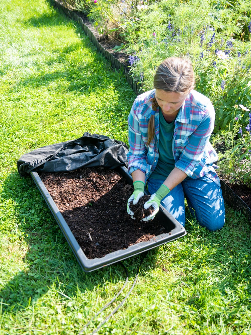 Gardener's Summer Sled Cover 5 Gardener's Summer Sled Cover - Image 3