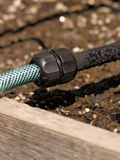 Snip-n-Drip Soaker Hose System 13 Snip-n-Drip Soaker Hose System -Gardening Supplies Store GS40205 04 tif